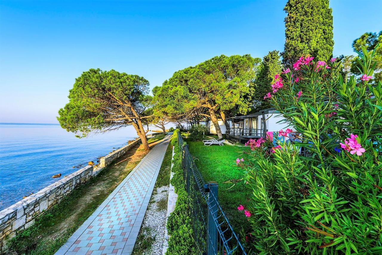 Boutique Camping Materada Beach Hotel Porec Exterior photo