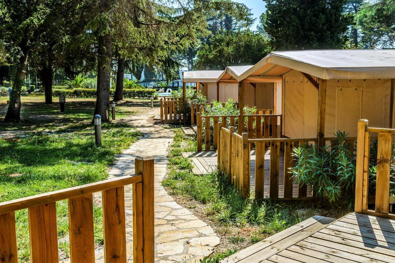 Boutique Camping Materada Beach Hotel Porec Exterior photo